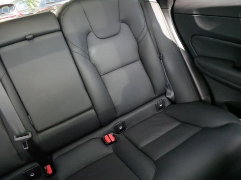 Used 2025 Volvo XC60 B5 Plus AWD/4WD image 14