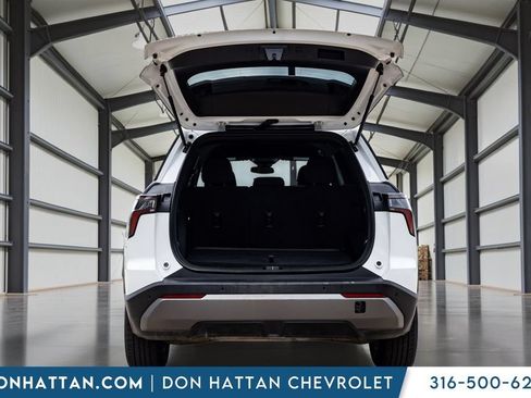Used 2025 Chevrolet Equinox LT AWD/4WD image 22