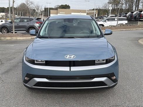 New 2026 Hyundai Ioniq 5 SEL image 2