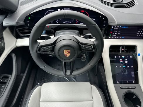 New 2026 Porsche Taycan image 15