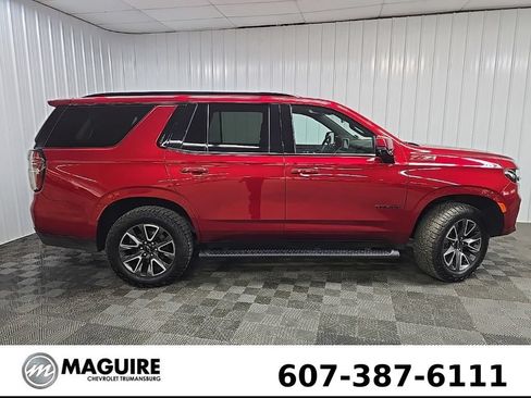 Used 2022 Chevrolet Tahoe Z71 w/ Luxury Package AWD/4WD image 2