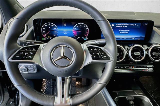 Used 2026 Mercedes-Benz GLA 250 4MATIC image 11