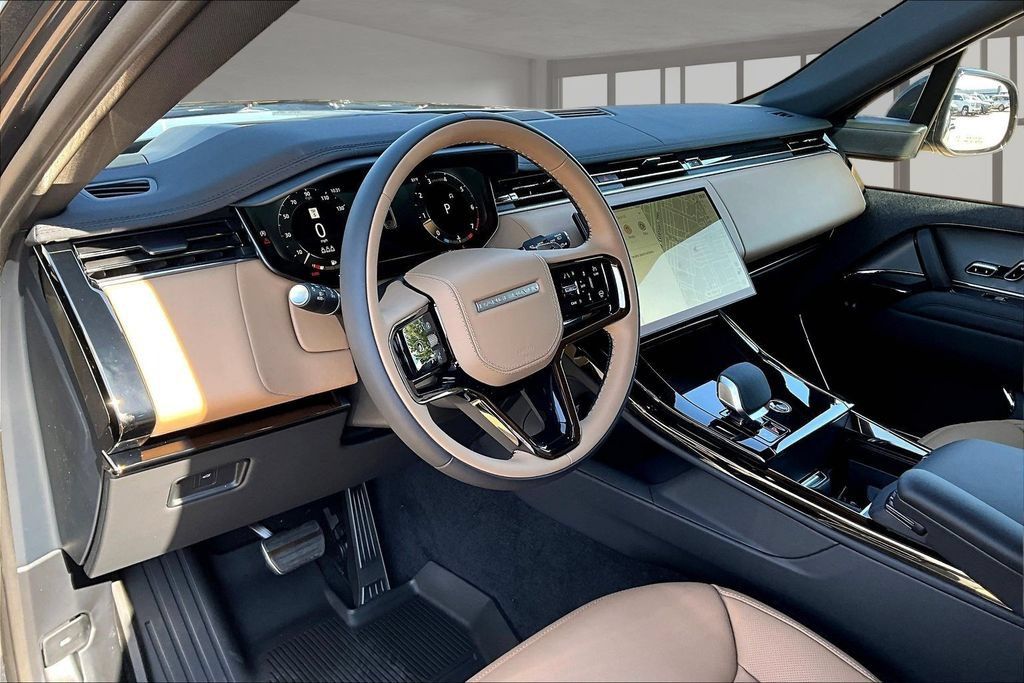 New 2026 Land Rover Range Rover Sport Dynamic SE AWD/4WD image 6