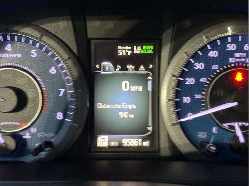 Used 2018 Toyota Sienna image 21