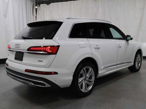 Used 2023 Audi Q7 2.0T Premium w/ Convenience Package AWD/4WD image 9