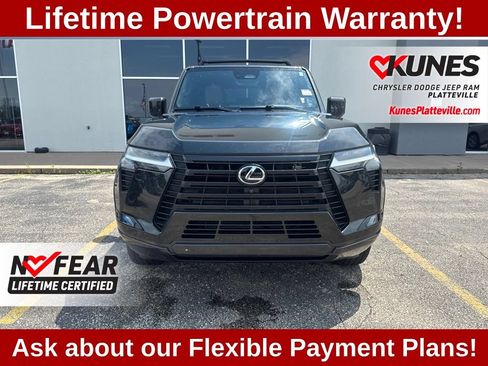 Used 2024 Lexus GX 550 w/ Cold Area Package AWD/4WD image 4