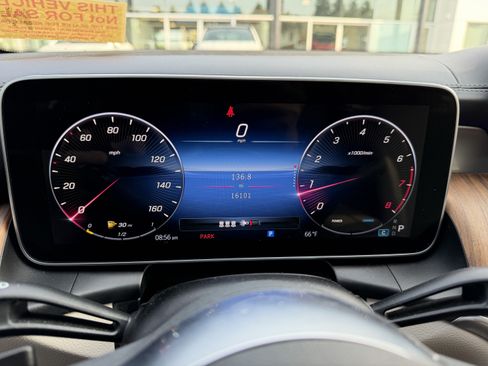 Certified 2024 Mercedes-Benz GLC 300 image 22