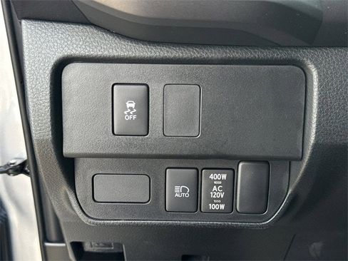 Used 2021 Toyota Tacoma TRD Off-Road w/ TRD Premium Off Road Package image 25