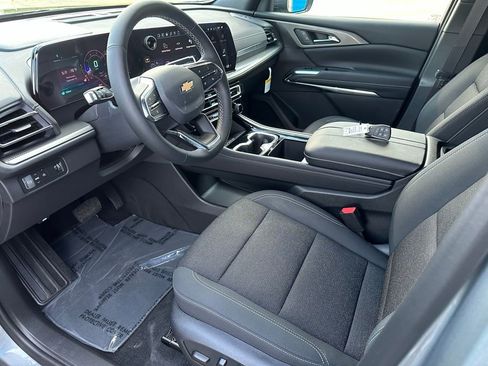 New 2026 Chevrolet Traverse LT image 10