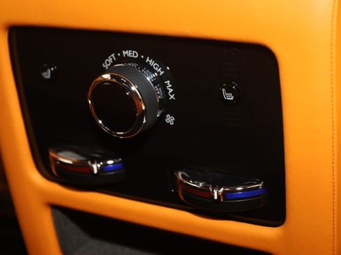 Used 2023 Rolls-Royce Ghost AWD/4WD image 19