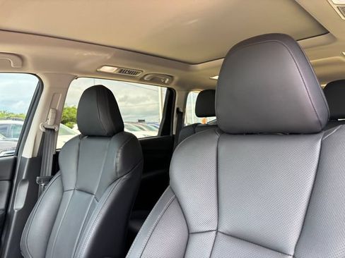 Certified 2025 Subaru Ascent Touring AWD/4WD image 12