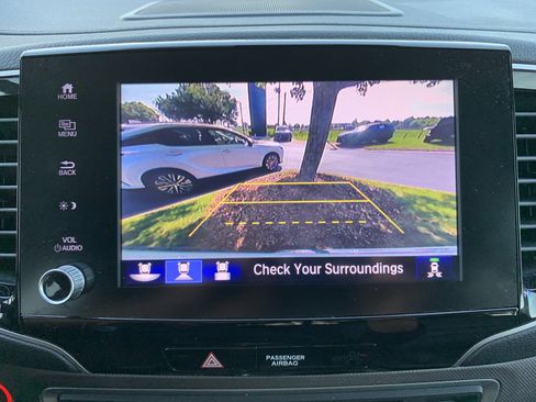 Used 2023 Honda Ridgeline RTL-E image 25