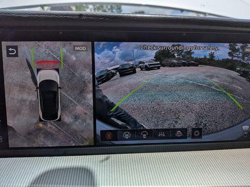 Certified 2025 Nissan Murano Platinum AWD/4WD image 25
