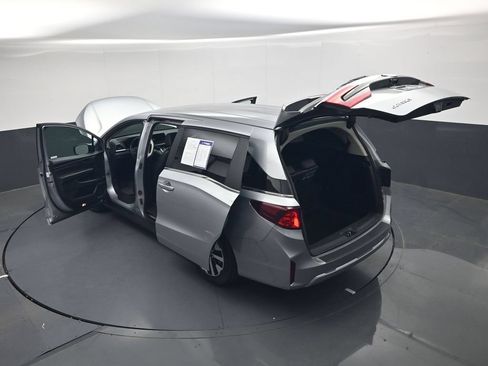 Used 2025 Honda Odyssey EX-L image 44