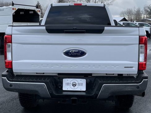 Used 2017 Ford F350 XLT w/ XLT Value Package image 6