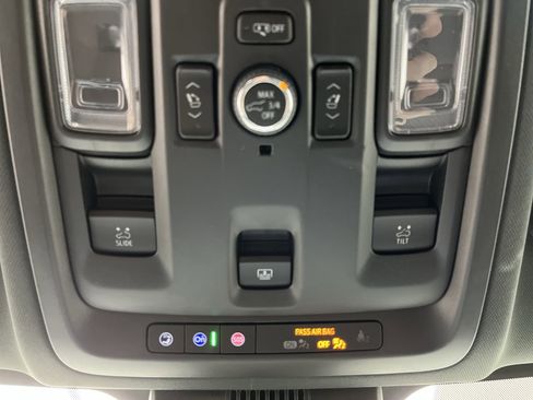 Certified 2024 Chevrolet Tahoe LT w/ LT Signature Package image 31