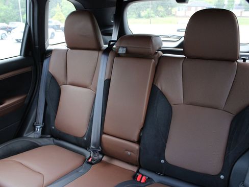Used 2025 Subaru Forester Touring AWD/4WD image 17