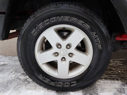 Used 2008 Jeep Wrangler X image 38