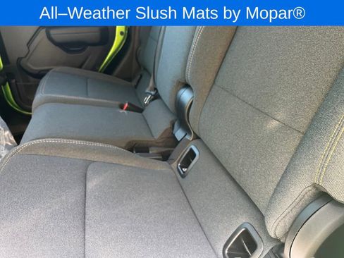 New 2025 Jeep Gladiator Willys image 21