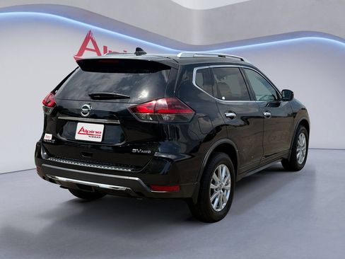Used 2018 Nissan Rogue SV AWD/4WD image 5