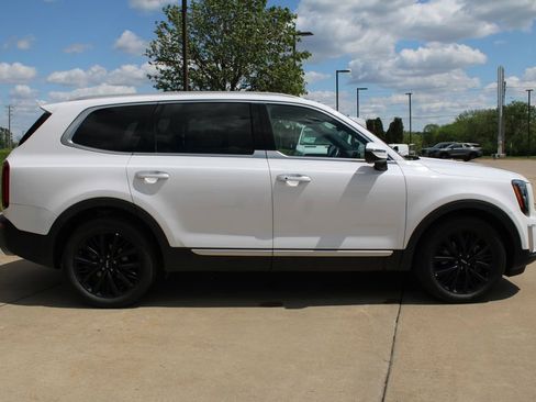 Used 2022 Kia Telluride SX AWD/4WD image 4
