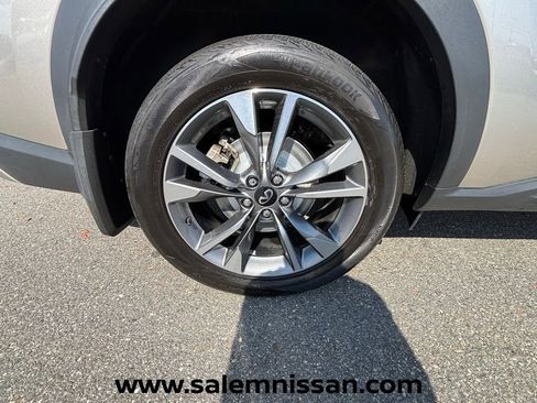Used 2023 INFINITI QX60 Luxe AWD/4WD image 22
