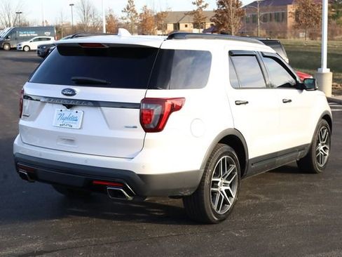 Used 2017 Ford Explorer Sport w/ Equipment Group 401A image 6