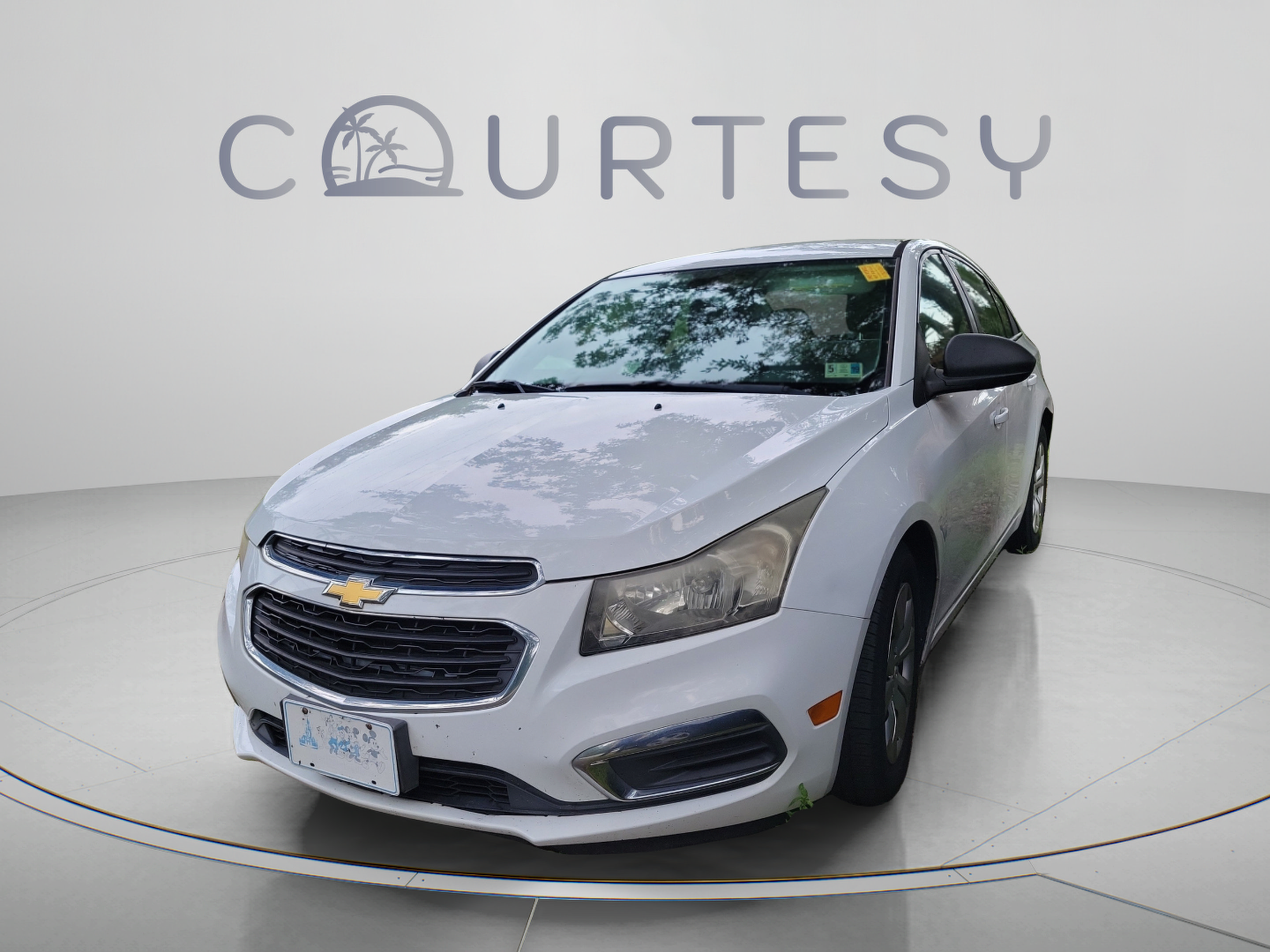 Used 2015 Chevrolet Cruze LS FWD image 3