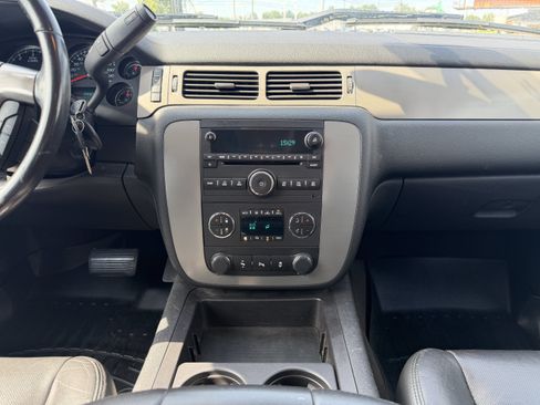Used 2013 Chevrolet Silverado 1500 LTZ w/ LTZ Plus Package AWD/4WD image 19