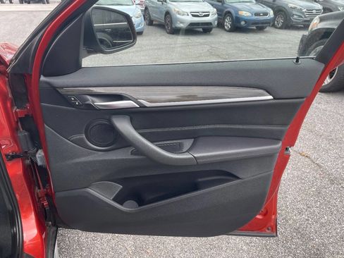 Used 2018 BMW X1 xDrive28i image 37