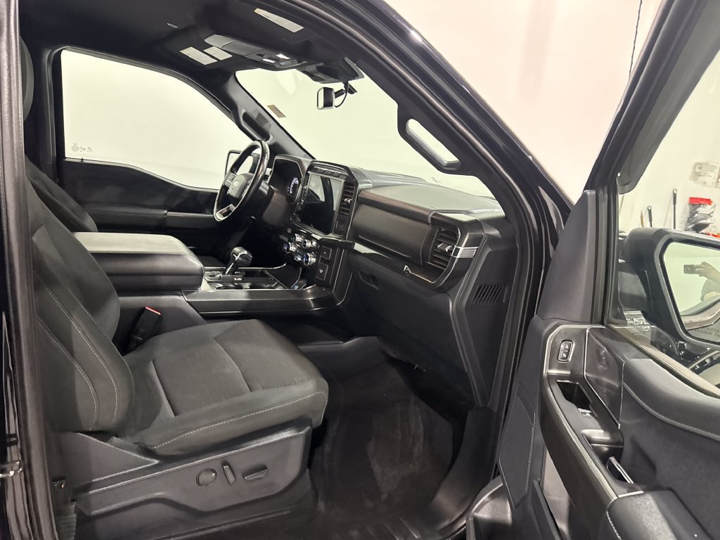 Used 2022 Ford F150 XLT w/ Equipment Group 302A High AWD/4WD image 23