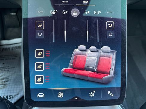 Used 2024 Lucid Air Touring image 56