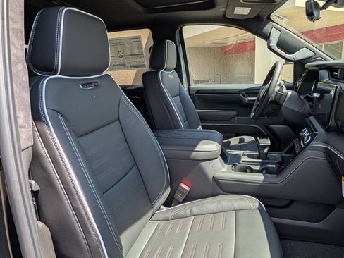 New 2026 GMC Sierra 1500 AT4X AWD/4WD image 25
