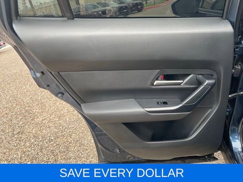 Used 2023 MAZDA CX-50 AWD 2.5 S w/ Weather Package image 15