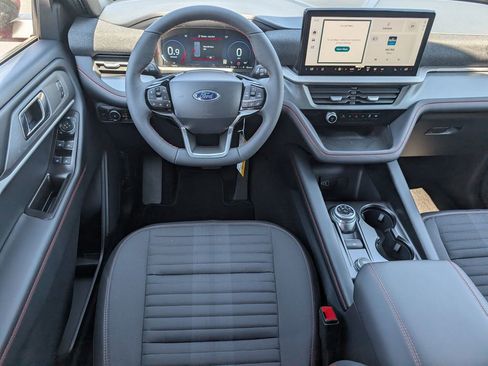 New 2026 Ford Explorer ST-Line RWD image 9