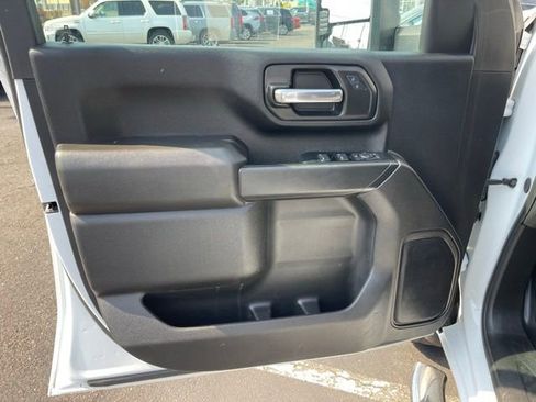 Used 2024 GMC Sierra 2500 Pro w/ Fleet Convenience Package image 16