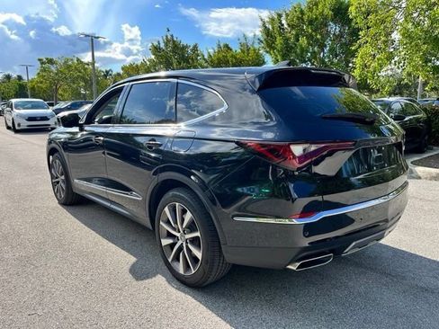 Used 2025 Acura MDX w/ Technology Package FWD image 5