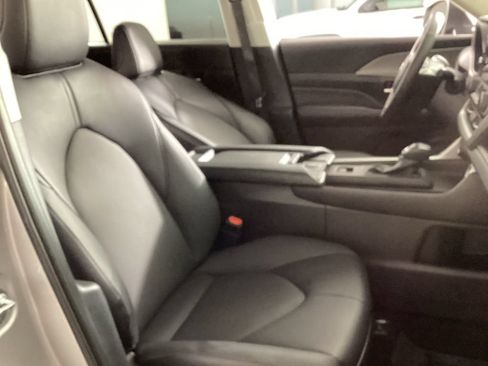 Used 2025 Toyota Grand Highlander AWD Hybrid image 18