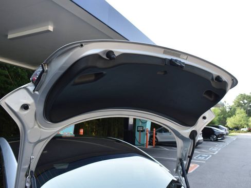 Used 2018 Tesla Model 3 Long Range AWD/4WD image 13