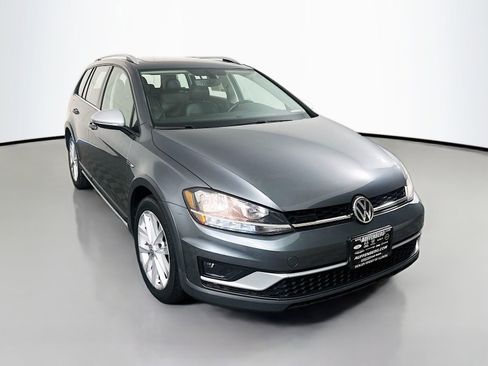 Used 2019 Volkswagen Golf Alltrack SE AWD/4WD image 1