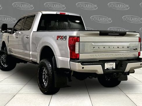 Used 2017 Ford F250 Platinum w/ FX4 Off-Road Package AWD/4WD image 5