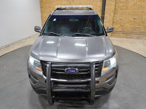 Used 2017 Ford Explorer 4WD Police Interceptor image 5