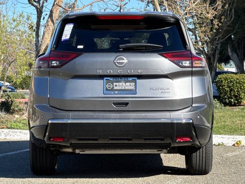 New 2026 Nissan Rogue Platinum w/ Platinum Premium Package image 5