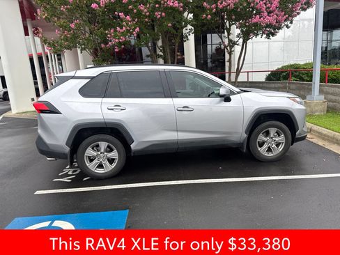 Used 2023 Toyota RAV4 XLE AWD/4WD image 22
