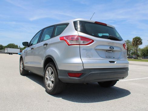 Used 2016 Ford Escape S FWD image 5