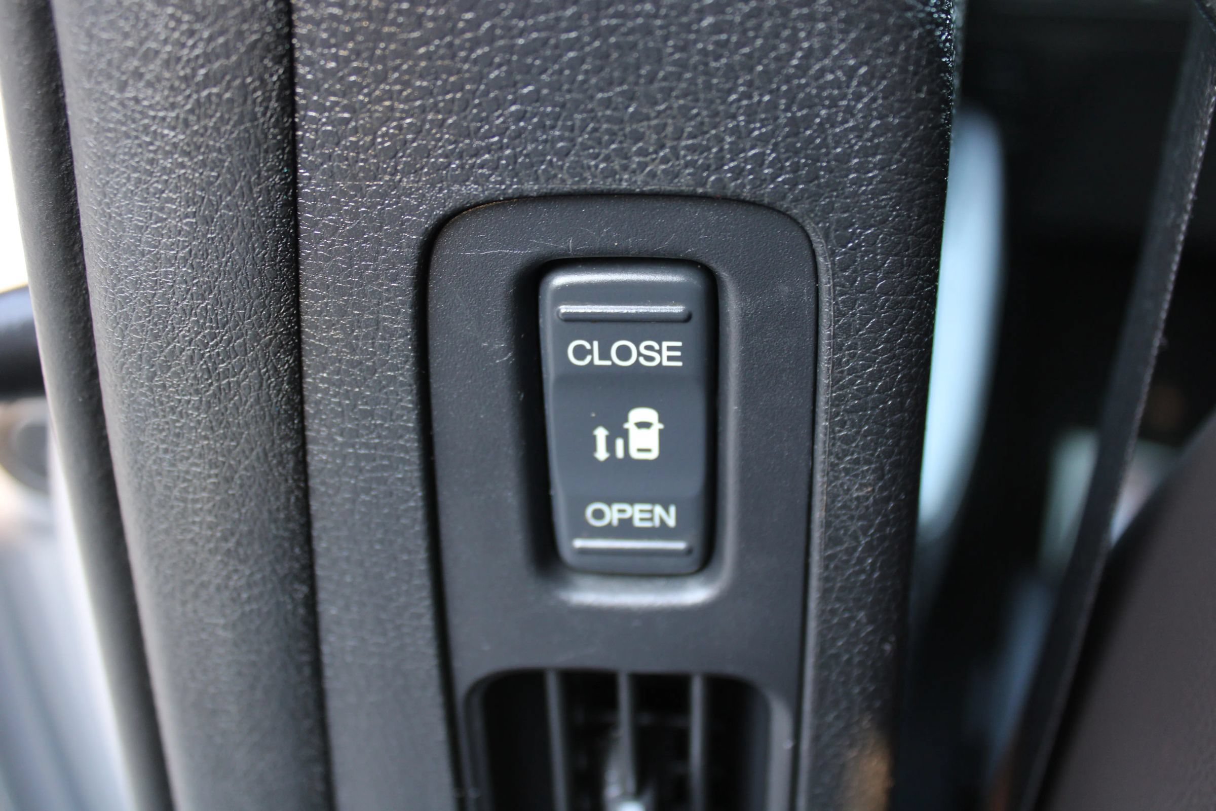 Used 2021 Honda Odyssey Elite image 31