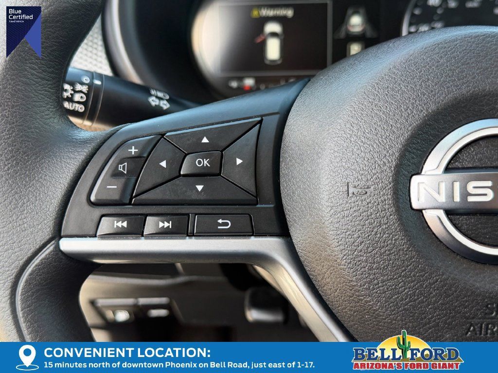 Used 2023 Nissan Kicks SV w/ Interior Electronics Package FWD image 31