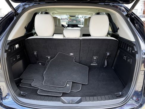 Used 2025 MAZDA CX-90 Plug-In Hybrid w/ Premium Plus image 29