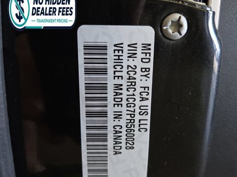 Used 2023 Chrysler Voyager LX FWD image 23