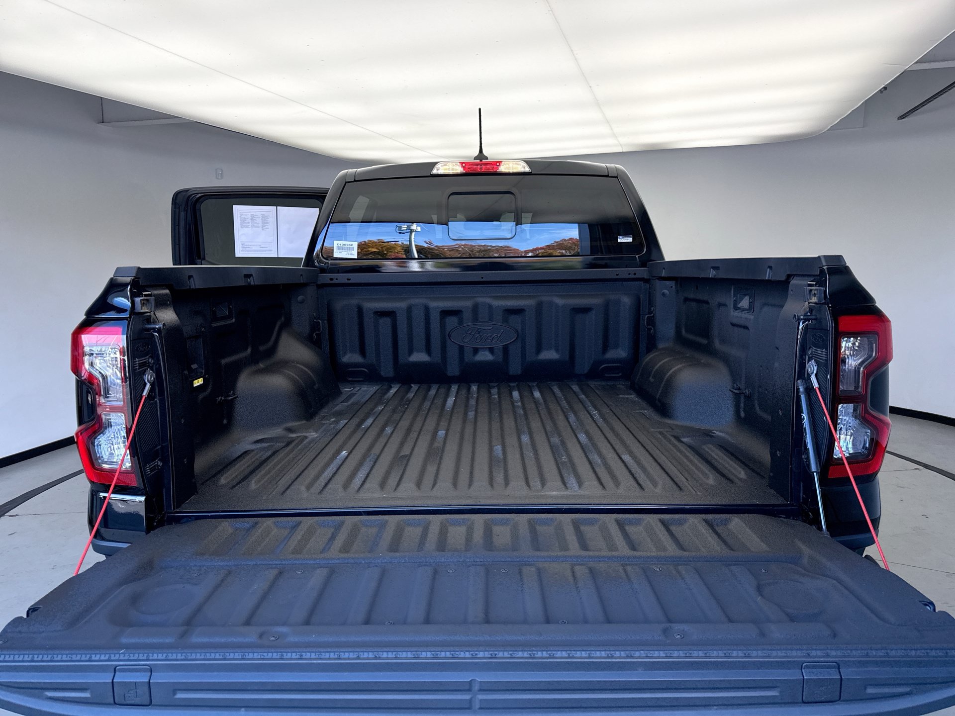 Used 2024 Ford Ranger XLT w/ Trailer Tow Package AWD/4WD image 23